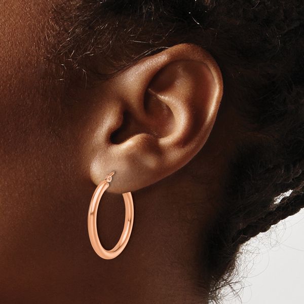 Leslie's 14k Rose Gold Polished 2.5mm Lightweight Tube Hoop Earrings - Image 3