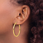 Leslie's 14k Polished 2.5mm Lightweight Tube Hoop Earrings - Image 3
