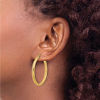 14K Polished and Textured Round Hoop Earrings - Image 3