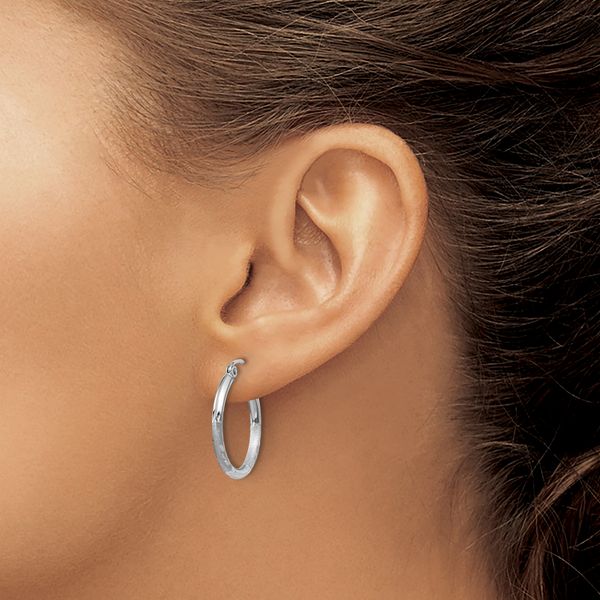 Leslie's 14k White Gold Satin and D/C 2mm Round Hoop Earrings - Image 3