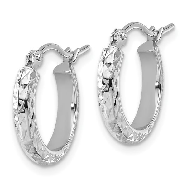 Leslie's 14k White Gold D/C 2.8x15mm Hollow Hoop Earrings - Image 2