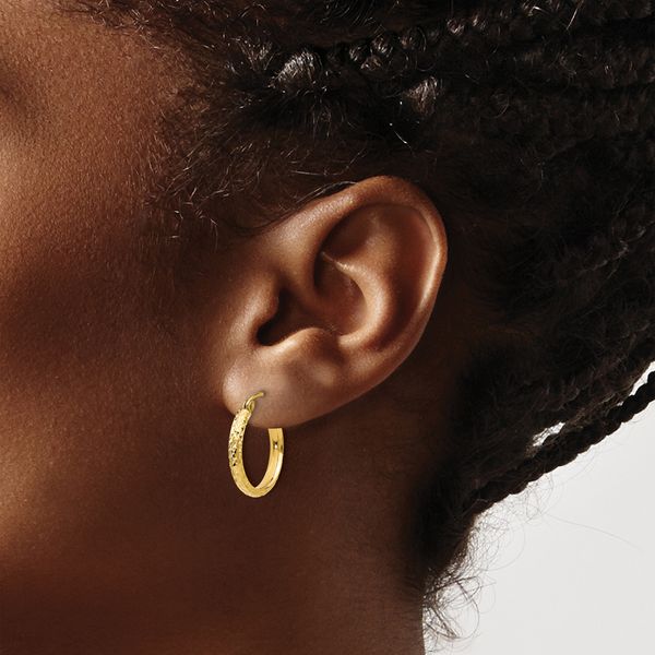 Leslie's 14k D/C 2.8x18mm Hollow Hoop Earrings - Image 3