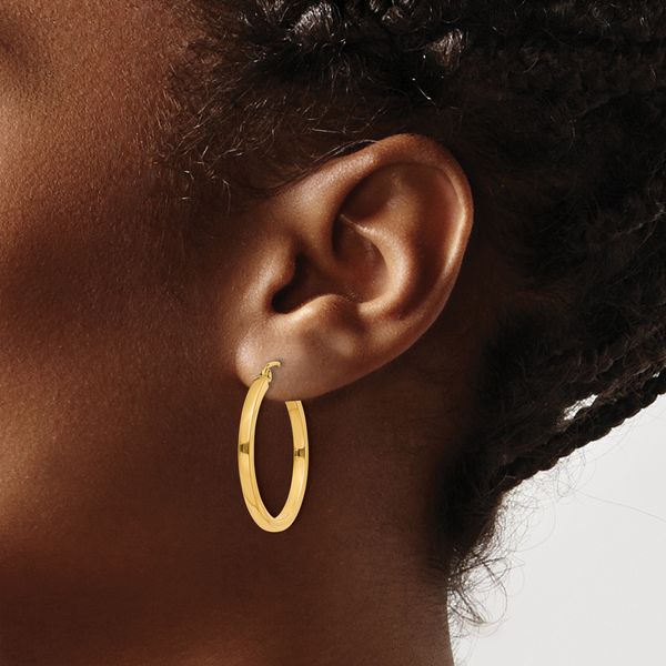 Leslie's 14k 2mm Square Tube Hoop Earrings - Image 3