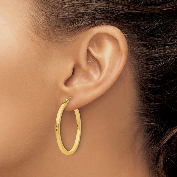 Leslie's 14k 2mm Square Tube Hoop Earrings - Image 3