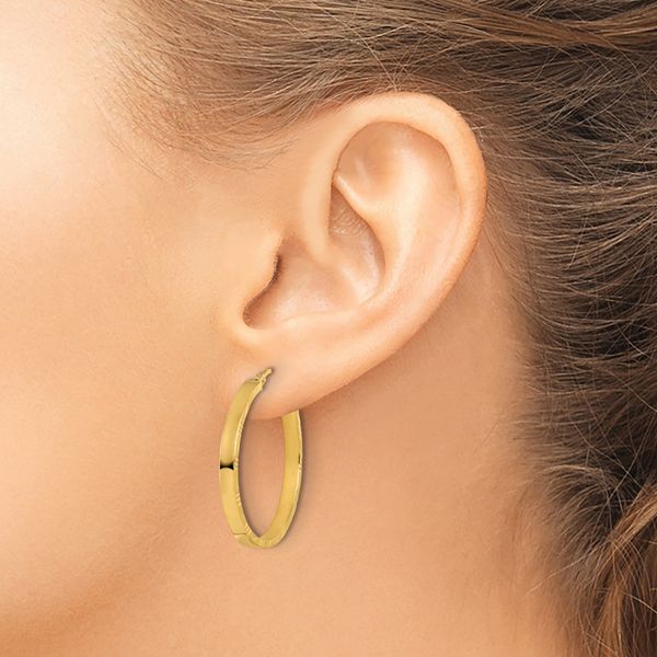 Leslie's 14k D/C Edge Large 3mm Polished Hoop Earrings - Image 3