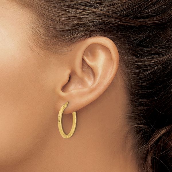 Leslie's 14K Polished and Grooved Round Hoop Earrings - Image 3