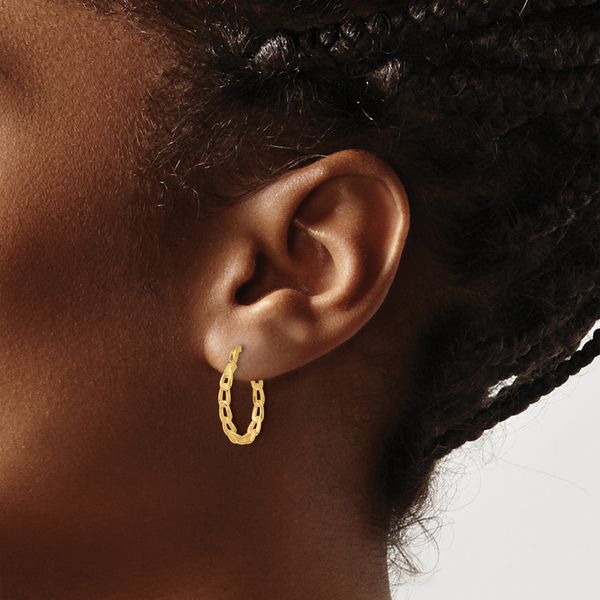 Leslie's 14K Polished Curb Link Design Hoop Earrings - Image 3