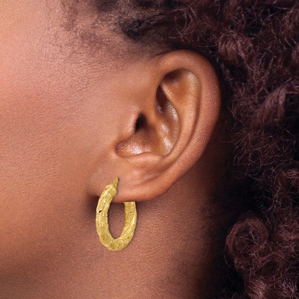 Leslie's 14k Polished and Textured Twisted Tube Hoop Earrings - Image 3