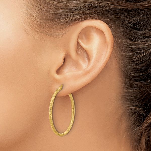 Leslie's 14k Polished and Textured Twisted Tube Hoop Earrings - Image 3