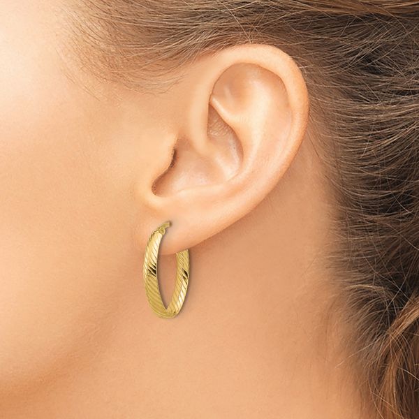 Leslie's 14K Polished and Grooved Oval Hoop Earrings - Image 3