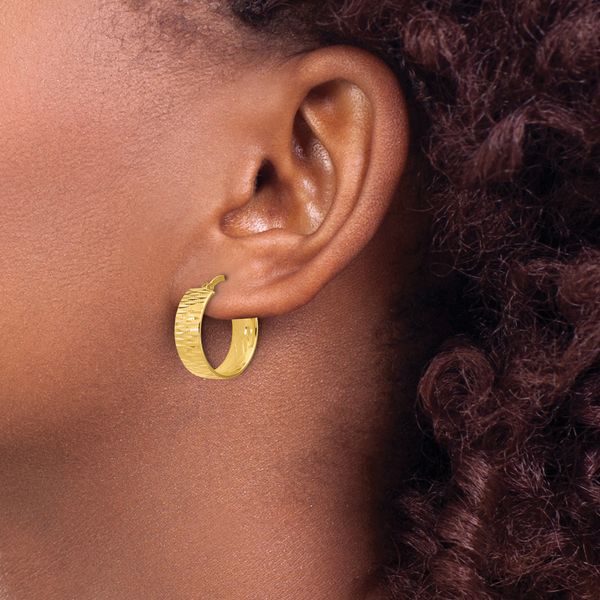 Leslie's 14K Polished and Diamond-cut Round Hoop Earrings - Image 3