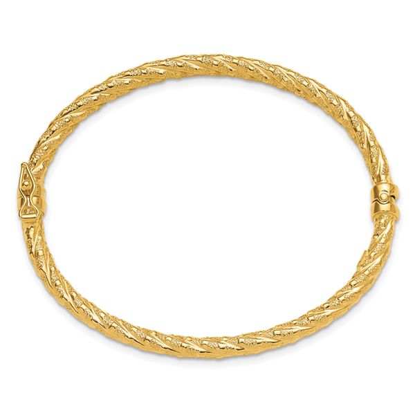 14k Polished and Textured Twisted Hinged Bangle - Image 2