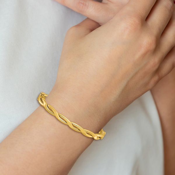 Leslie's 14K Polished Fancy Intertwined Hinged bangle - Image 4