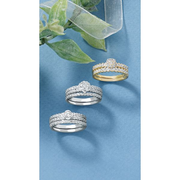 14k White Gold Bridal Set - Image 5