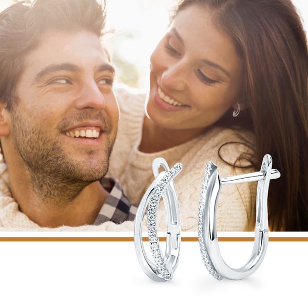 14k White Gold Diamond Earrings - Image 2