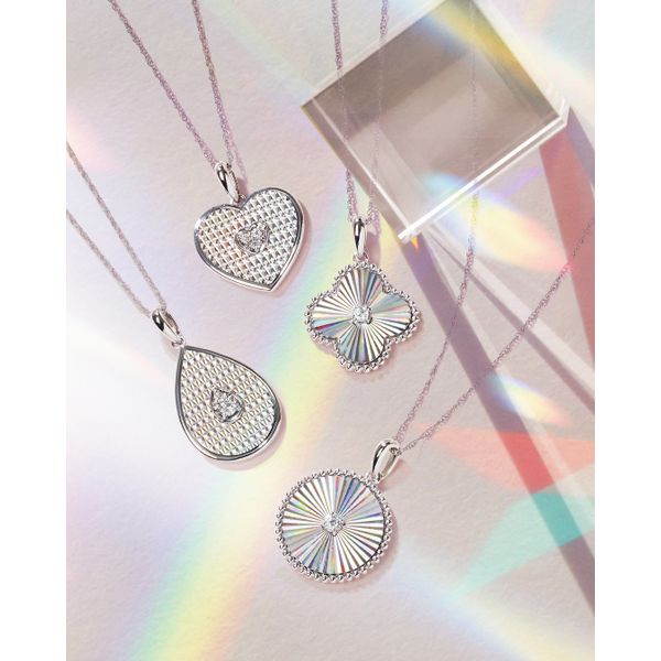 14k White Gold Diamond Pendant - Image 2