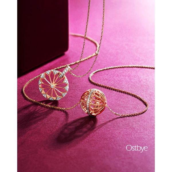 14k Yellow Gold Diamond Pendant - Image 2