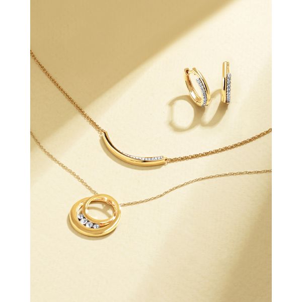 14k Yellow Gold Diamond Pendant - Image 2