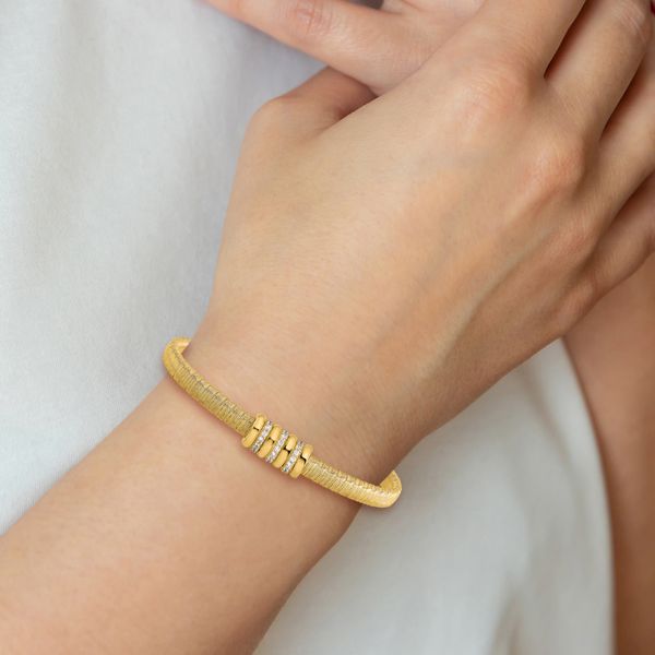 Sterling Silver Gold-tone CZ w/1in Safety Chain Flex Bangle - Image 4