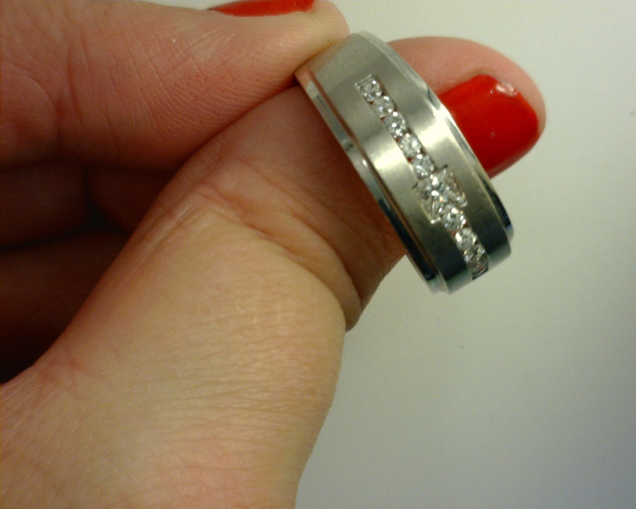 Gent's White 14 Karat Curved Channel Wedding Band